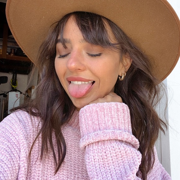 Meet your Posher, Laurel - Picture 4 of 6